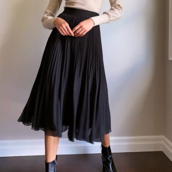 Aritzia Skirts Aritzia Twirl Skirt Bnwot Poshmark